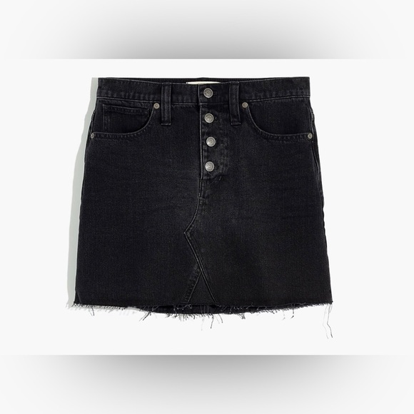Madewell|Rigid Denim A-Line Washed Black Mini Denim Skirt w Frayed Hem, Buttons• - Picture 1 of 16